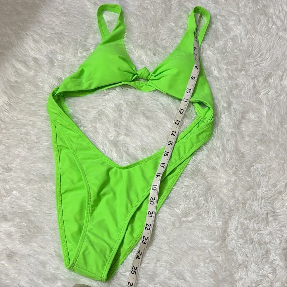 NWOT Bright Neon Green One Piece Cut Out Twist Front High Cut Cheeky Swimsuit M